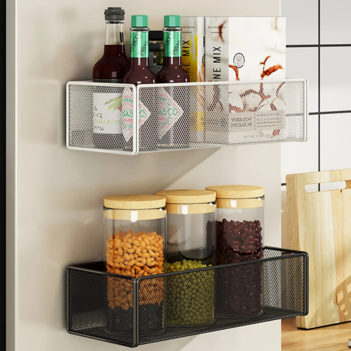 Storage Hanging Basket Magnetic Spice Rack for Refrigerator Hanging Shelf Wall Mount Kitchen Gadgets Shelves Magnet Organization